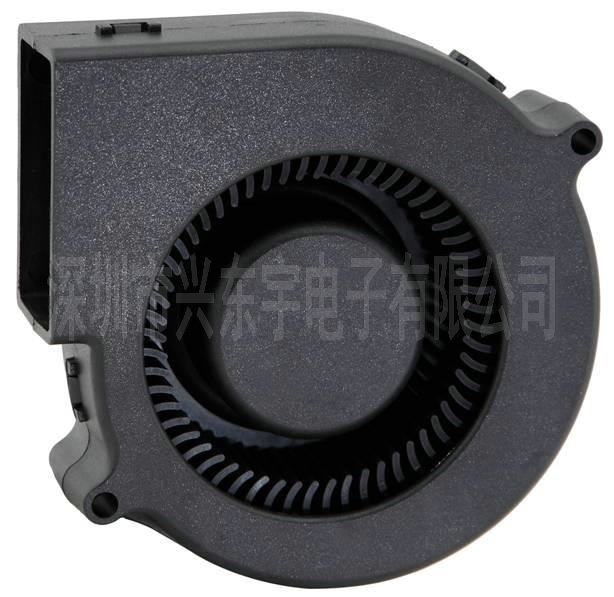 設(shè)備散熱風(fēng)扇http://m.bakuwa.com/products-detail.asp?cpid=91